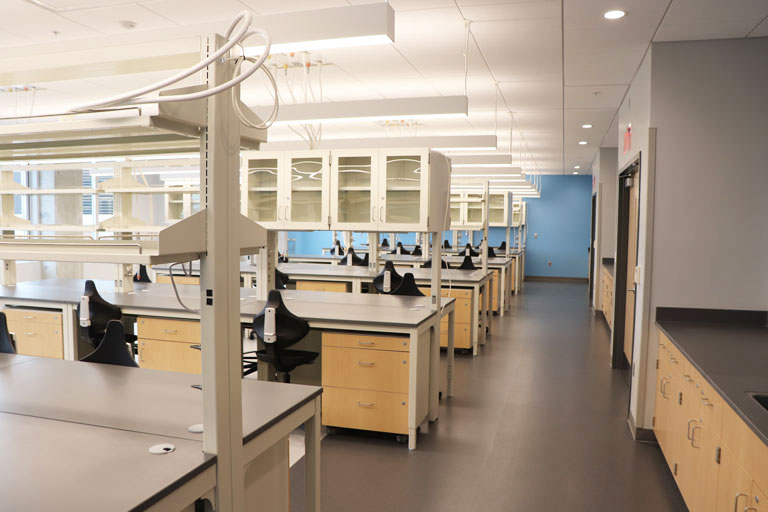 empty lab space set up for students to use